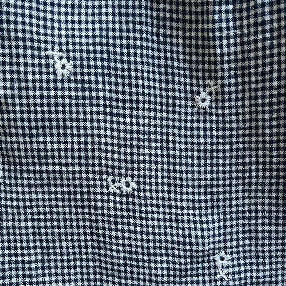 Madewell Embroidered GIngham Shirred Puff Sleeve Top - Picture 4 of 11